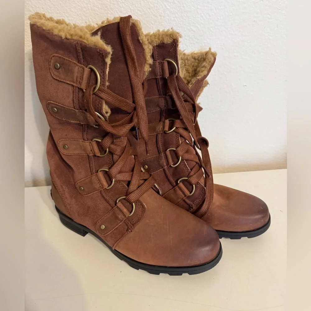Sorel Emelie Faux Fur Lace Up Boots NEW